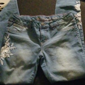 Girl skinny jeans